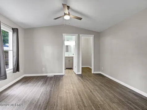718 Shell Street Hampstead NC 28443