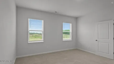 1101 Aviator Lane Ayden NC 28513