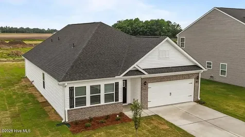1101 Aviator Lane Ayden NC 28513
