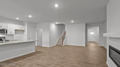 1101 Aviator Lane Ayden NC 28513