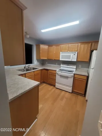 5132 Greenville Loop Road Wilmington NC 28409