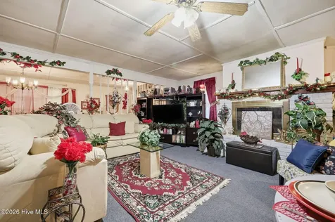 1011 W Main Street Williamston NC 27892