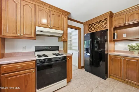 225 Churchill Drive Greenville NC 27858