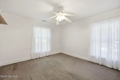 225 Churchill Drive Greenville NC 27858
