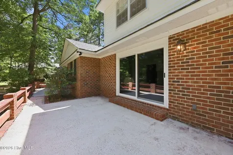225 Churchill Drive Greenville NC 27858
