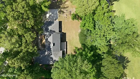 225 Churchill Drive Greenville NC 27858