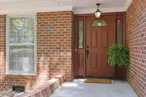 225 Churchill Drive Greenville NC 27858