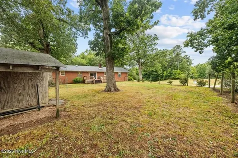 60 Lancaster Drive Goldston NC 27252