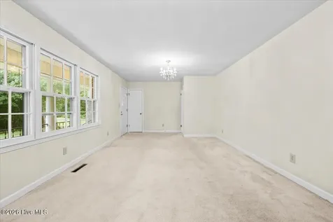 60 Lancaster Drive Goldston NC 27252
