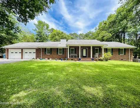 108 Deerfield Road Jacksonville NC 28540