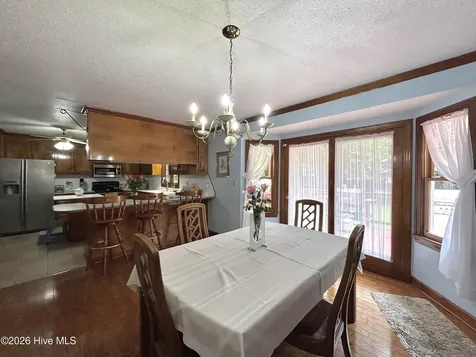 108 Deerfield Road Jacksonville NC 28540