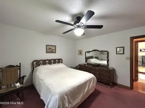 108 Deerfield Road Jacksonville NC 28540