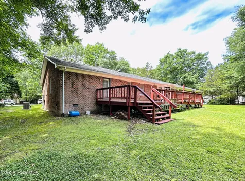 108 Deerfield Road Jacksonville NC 28540