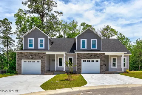 548 Timbercrest Circle SE Bolivia NC 28422