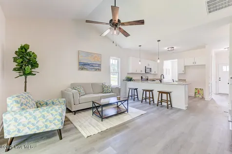 548 Timbercrest Circle SE Bolivia NC 28422