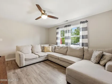 94 Evergreen Drive Hubert NC 28539