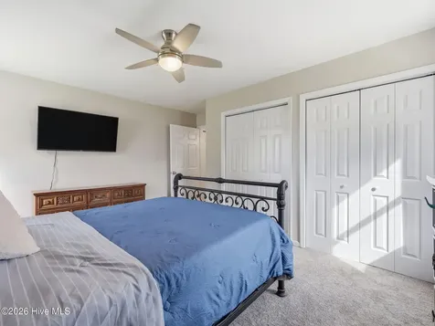 94 Evergreen Drive Hubert NC 28539