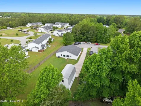94 Evergreen Drive Hubert NC 28539