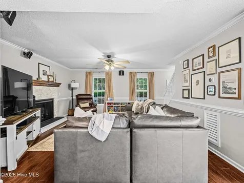 221 Yearling Loop Jacksonville NC 28540