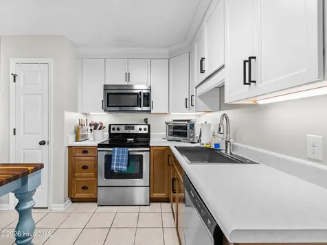 221 Yearling Loop Jacksonville NC 28540