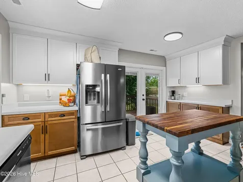 221 Yearling Loop Jacksonville NC 28540