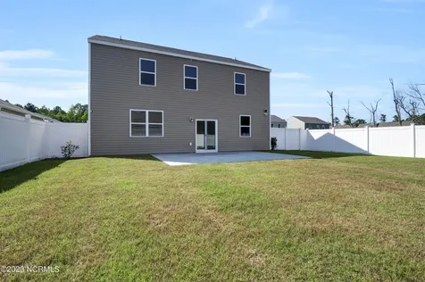 9098 Saint George Road Wilmington NC 28411