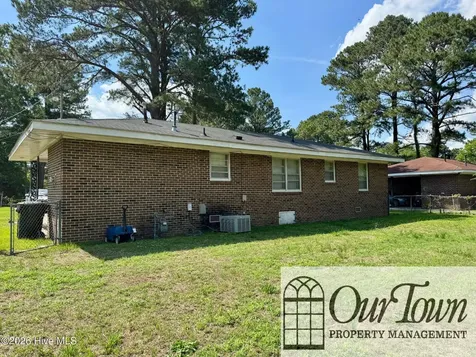 5100 White Oak Loop Wilson NC 27893