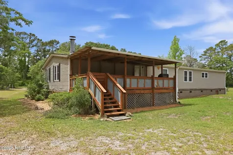 157 Hall Road Newport NC 28570