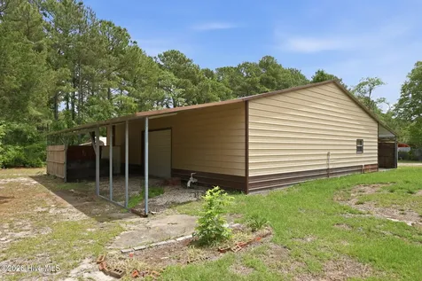 157 Hall Road Newport NC 28570
