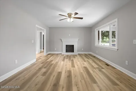 315 Commercial Avenue Stantonsburg NC 27883