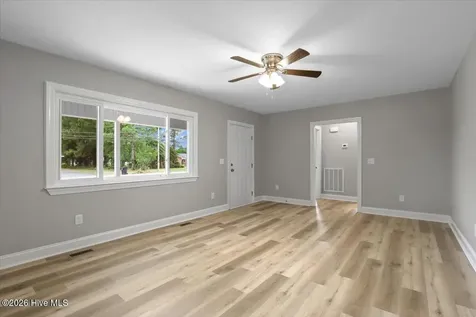 315 Commercial Avenue Stantonsburg NC 27883