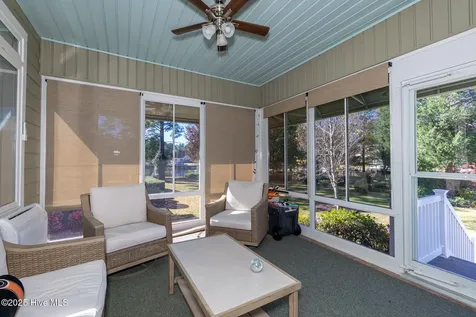 2115 Hidden Harbor Drive New Bern NC 28562