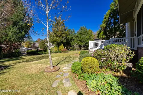 2115 Hidden Harbor Drive New Bern NC 28562