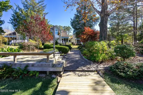 2115 Hidden Harbor Drive New Bern NC 28562