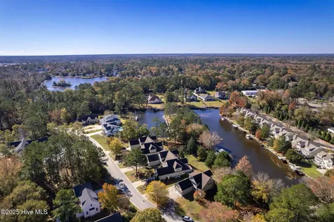 2115 Hidden Harbor Drive New Bern NC 28562