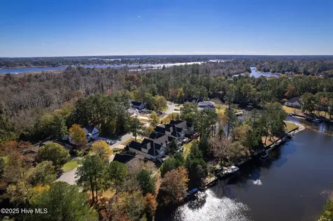 2115 Hidden Harbor Drive New Bern NC 28562