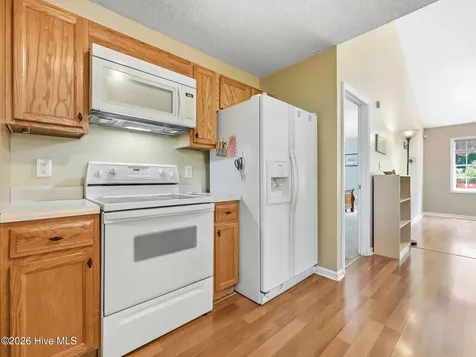 104 Chestnut Court Jacksonville NC 28546