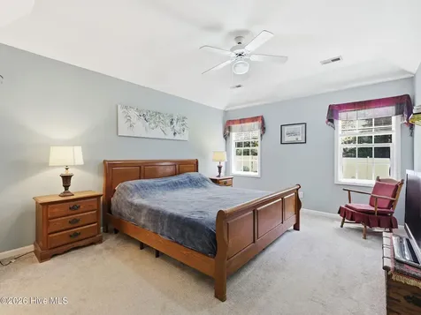 104 Chestnut Court Jacksonville NC 28546