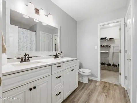104 Chestnut Court Jacksonville NC 28546