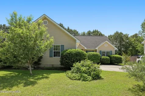 104 Chestnut Court Jacksonville NC 28546