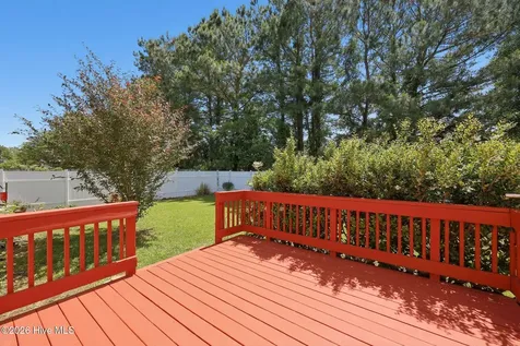 104 Chestnut Court Jacksonville NC 28546