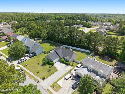 104 Chestnut Court Jacksonville NC 28546