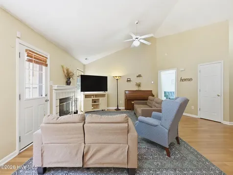 104 Chestnut Court Jacksonville NC 28546