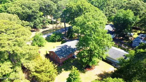 5218 Carr Drive Grifton NC 28530