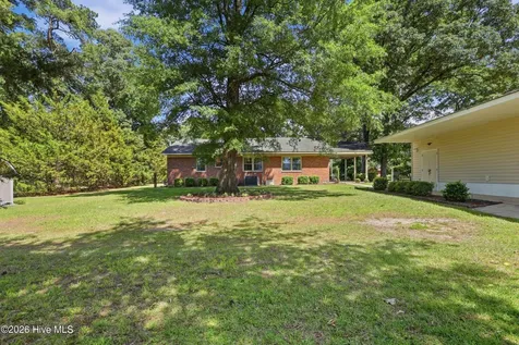 5218 Carr Drive Grifton NC 28530