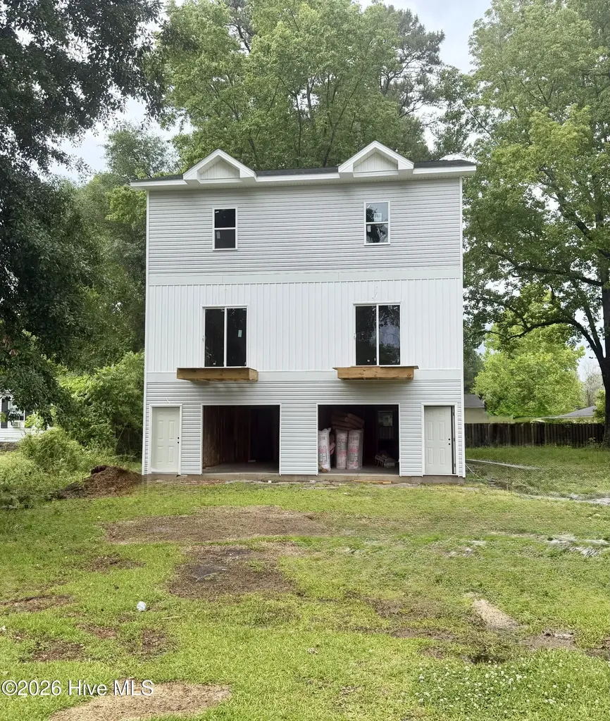 231 Barbara Avenue Midway Park NC 28544