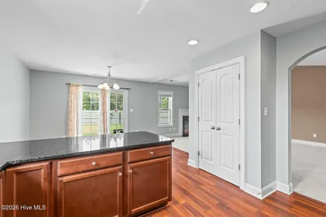 321 Old Snap Dragon Court Jacksonville NC 28546
