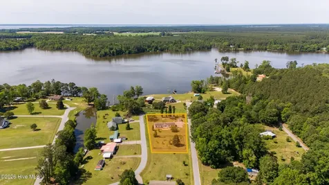 190 Riverview Drive Hertford NC 27944