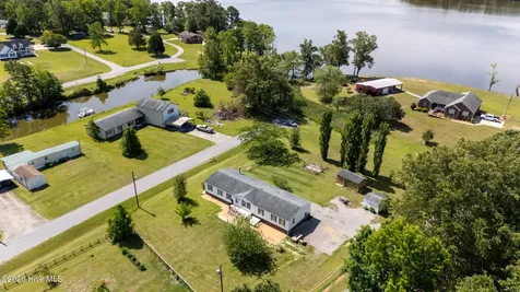 190 Riverview Drive Hertford NC 27944