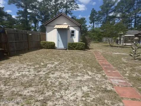 456 Sand Ridge Road Hubert NC 28539